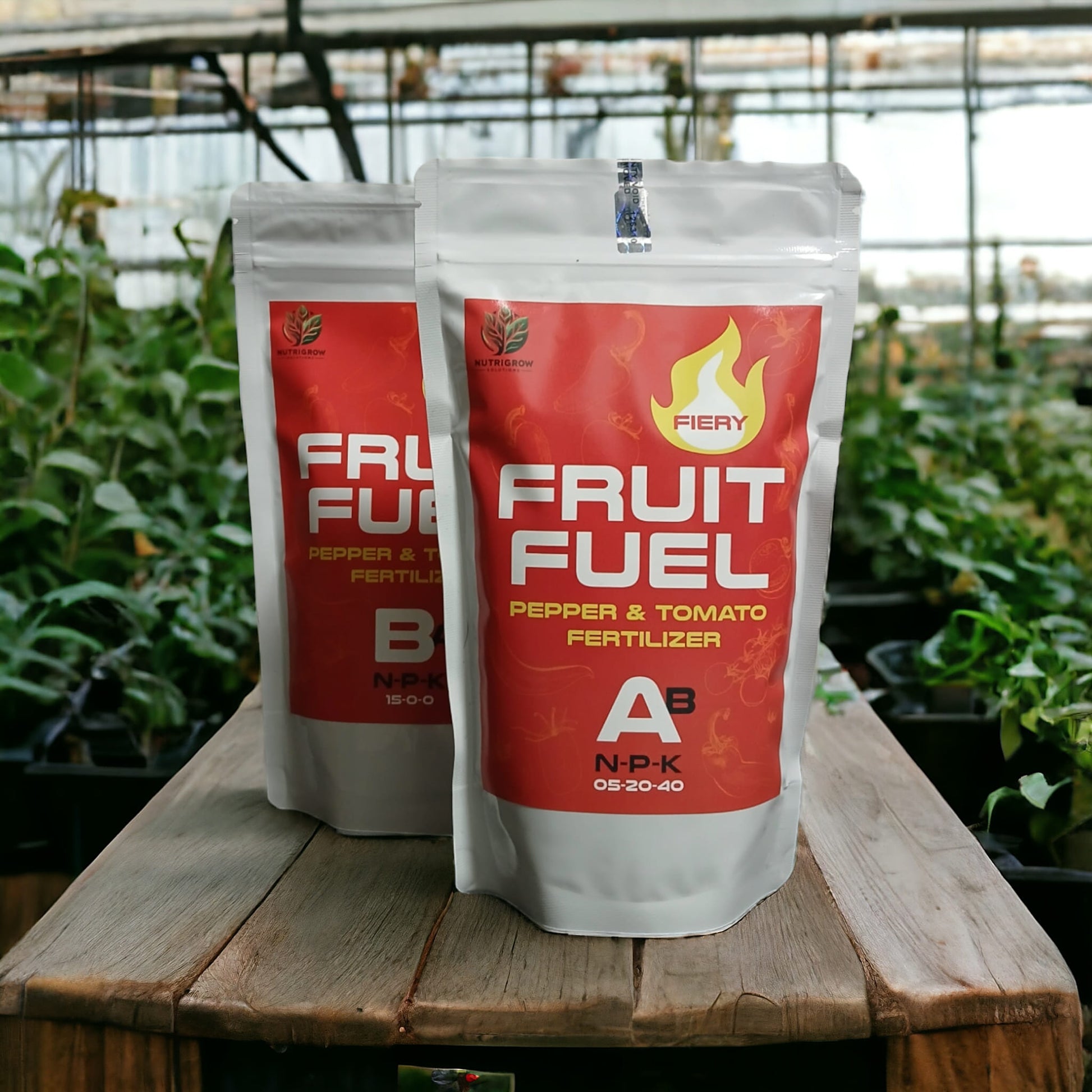 stazakken op een tafel met fruit-fuel